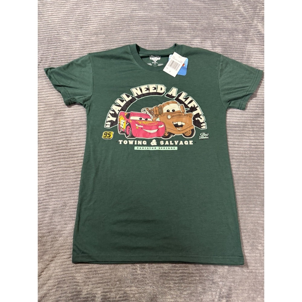 Walt Disney CARS Lightning Mcqueen  & Mater T-Shirt MENS SMALL NEW w/ TAG